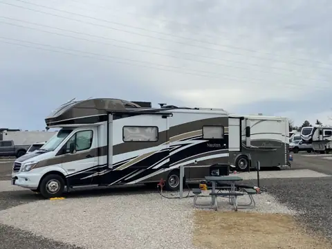 Breezy RV Rentals photo 2