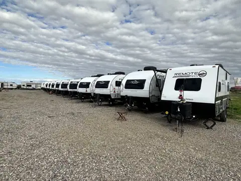 RV Phoenix LLC - RV Rentals Tucson - Pickup Location Near: I-10 and Prince photo 3