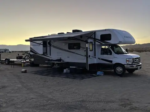 Class A RV Rentals - RVs, Trailer for Events & Camping photo 3