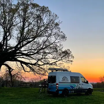 Gearbox Adventure Rentals Campervan Rentals photo 3