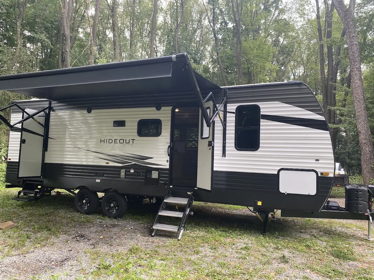 T.F. RV Rentals, RV rental in Friedens