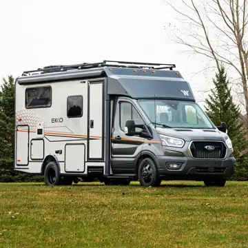 Blacksford - Seattle RV Rentals photo 2