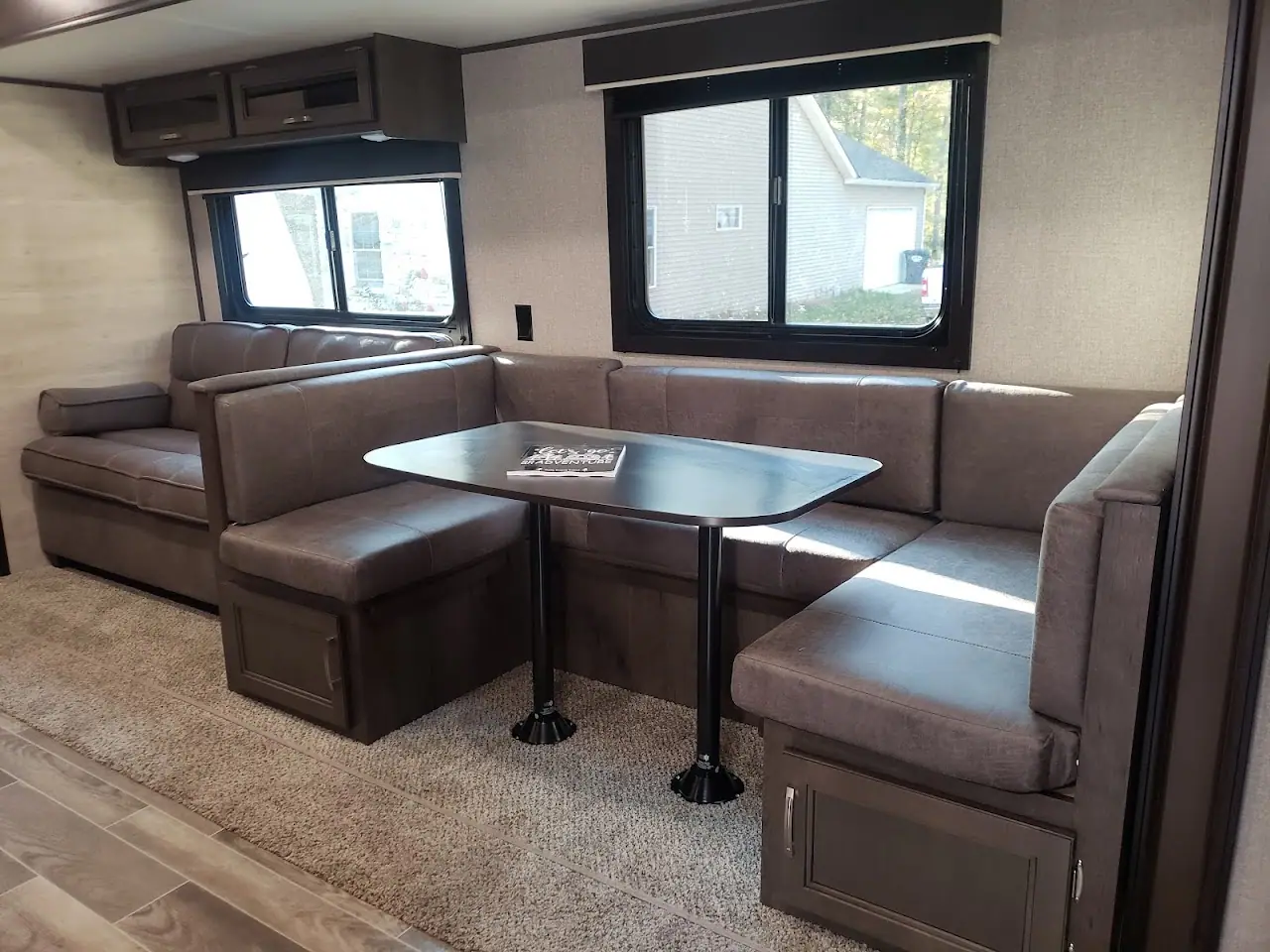 Williamson RV, RV rental in Seymour