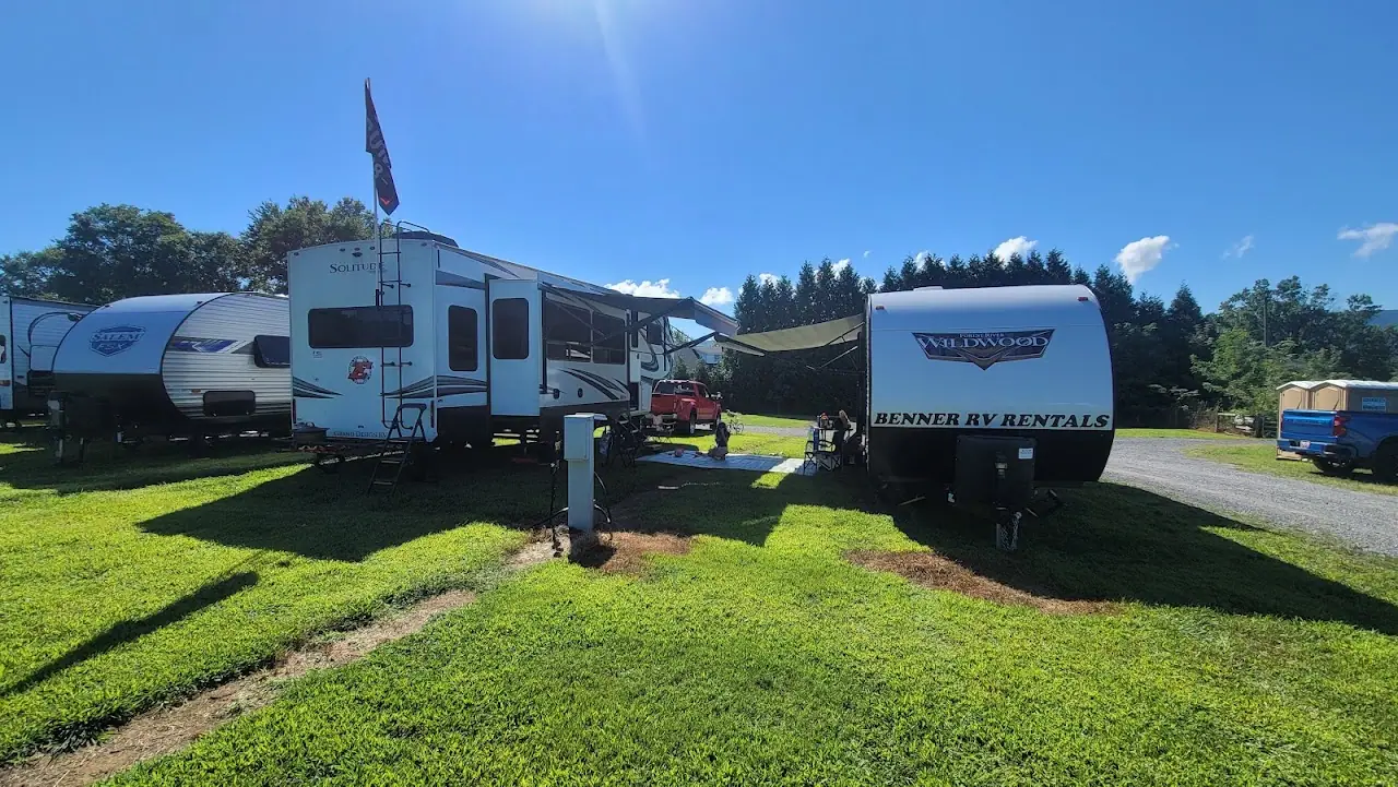 Benner RV Rentals, RV rental in Honey Grove