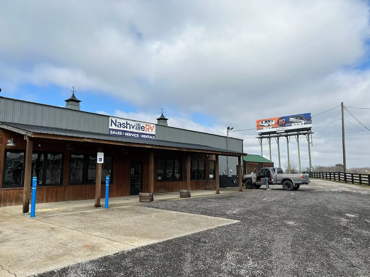 Nashville RV, RV rental in Franklin