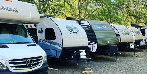 Happy Campers Rv Rentals photo 2