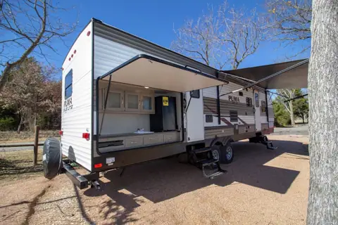 Rv Camper Rentals J & T Camper Rentals photo 3