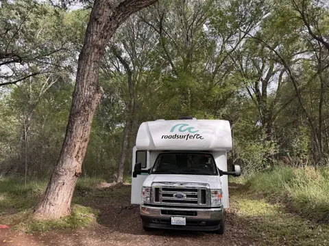 roadsurfer RV Rentals Phoenix photo 3