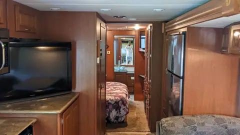 Lux RV Rentals photo 3