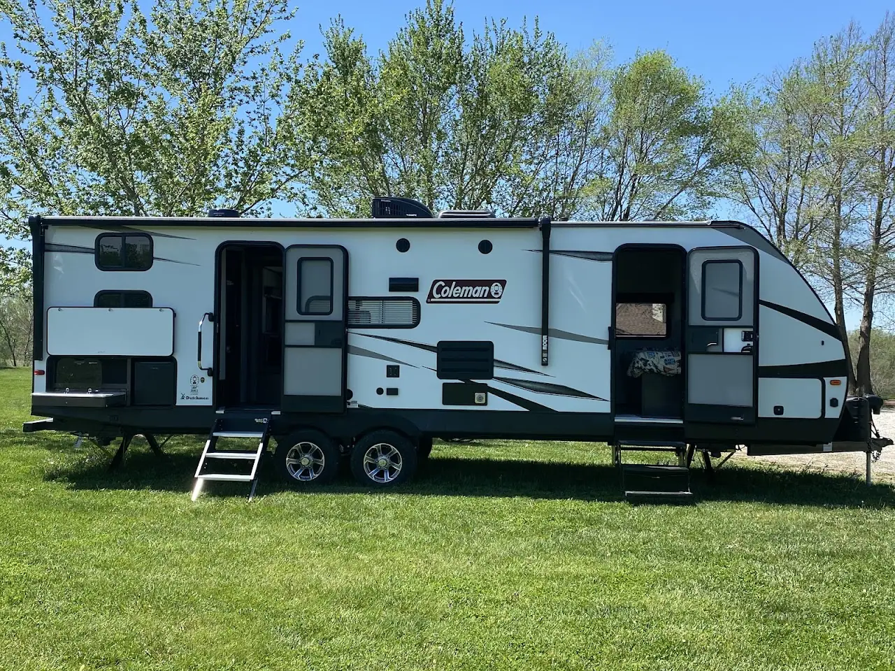 Eagles Nest Adventures RV Trailer Rentals, RV rental in Platte City