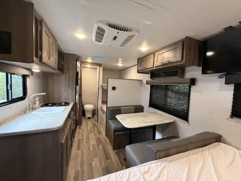 How We Roll RV photo 2