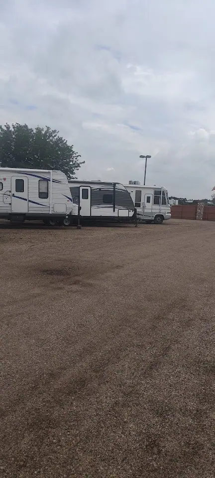 Frederick West RV Storage, RV rental in Longmont