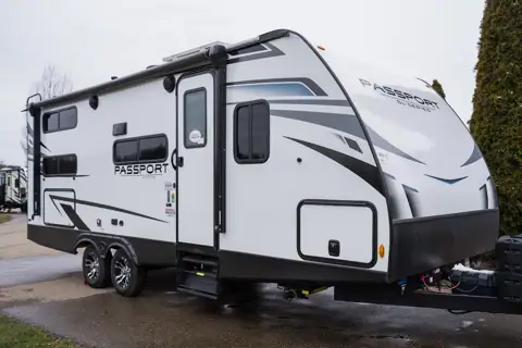 Adventure Life RV photo 3