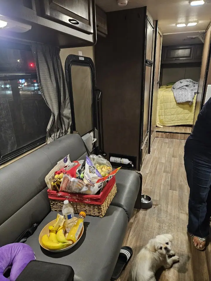 Cruise America RV Rental, RV rental in Lake Elsinore