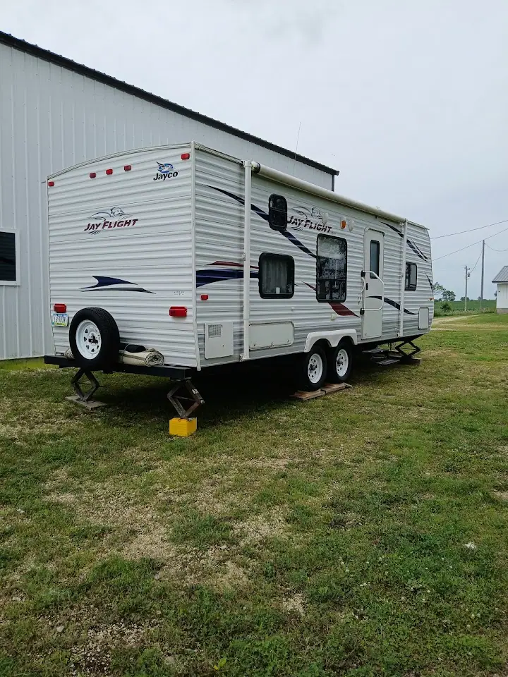 Leisure Camper Rentals, RV rental in Hazleton