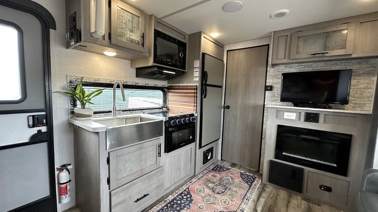 RV Rentals, RV rental in Lewisville