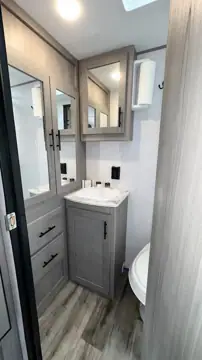 RV Rentals photo 2
