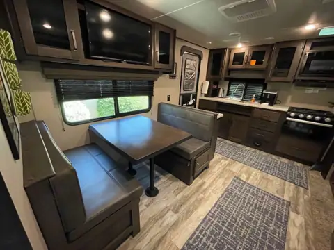 Vegas RV Rentals photo 3