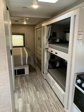 Suncoast RV Rental photo 3