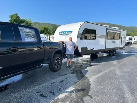 Hot Springs Camper Rentals photo 3