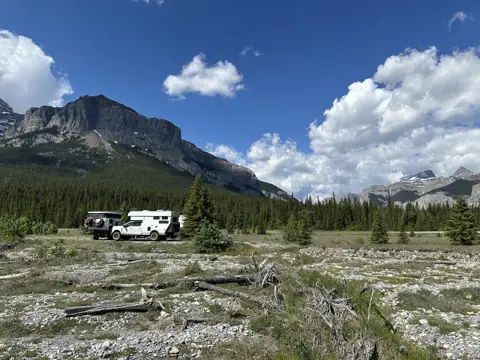 Outdoorsy photo 3