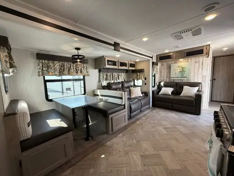 American Dream Vacations - RV Rentals & Sales photo 3