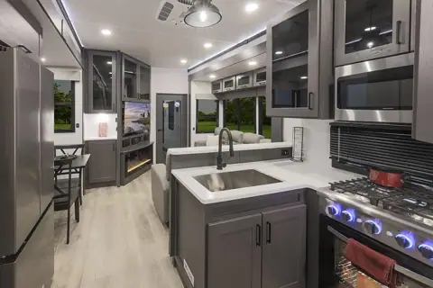 Iowa RV Rental in Des Moines, IA