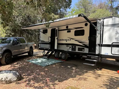 Delta RV Rentals photo 3