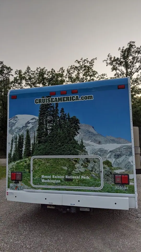 Cruise America RV Rental, RV rental in East Alton