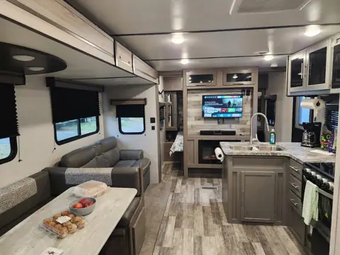 Bay to Beach RV photo 3