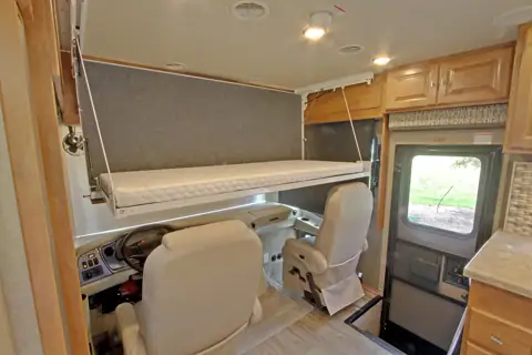Shreveport RV Rental photo 3