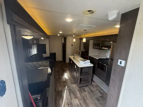 Action RV Rentals, LLC in Huntsville, TX