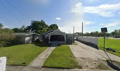 Campervan and RV Rentals Fort Myers in Fort Myers, FL