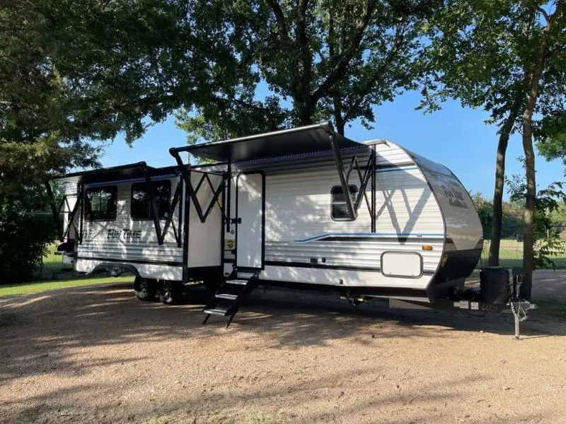 JMAC RV RENTALS LLC, RV rental in Lexington