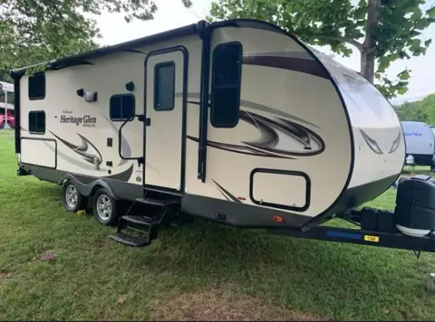 Johnson Camper Rentals photo 3