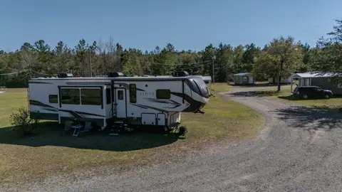 Bates Creek RV Park photo 3