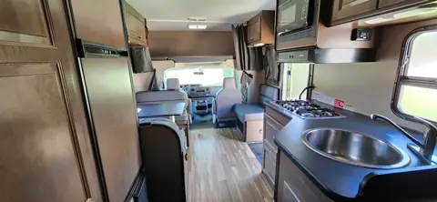 Cruise America RV Rental photo 2