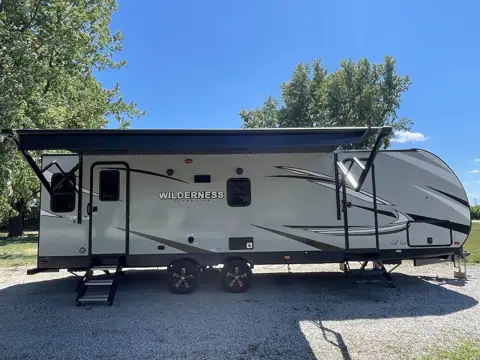 Elevated RV Rentals & Transport in Sheldon, IL