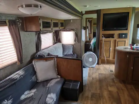 Pilot RV Rentals, LLC photo 3