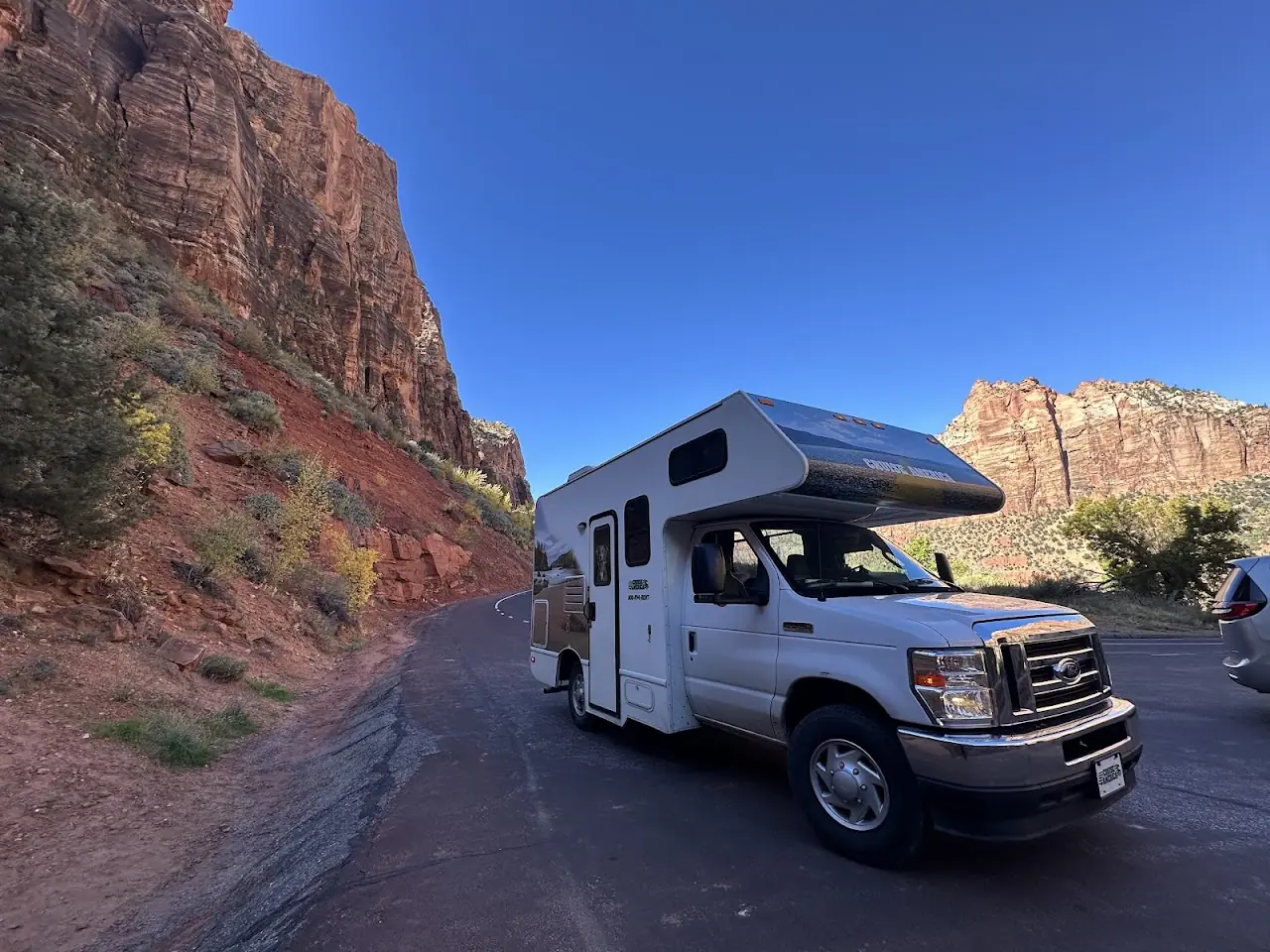 Cruise America RV Rental and Sales, RV rental in Newark