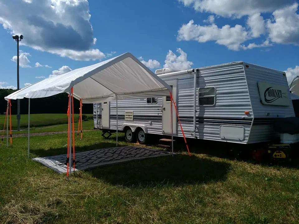 Happy Place Camper Rentals, RV rental in Bloomer