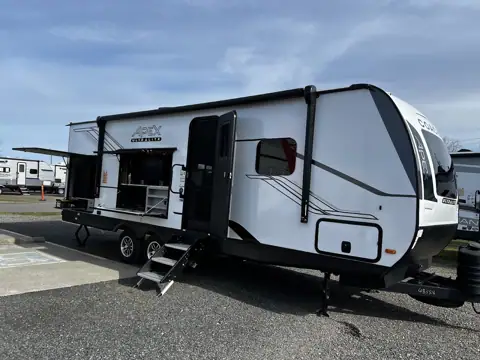 Speedway RV Center photo 3