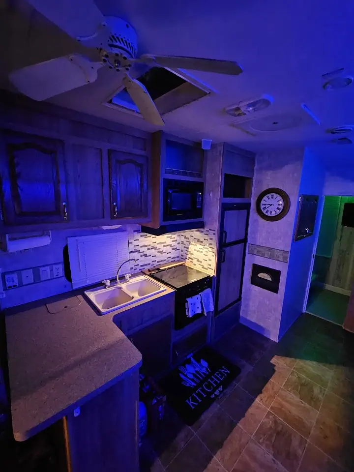 Campers 4 Glampers, RV rental in Hanover