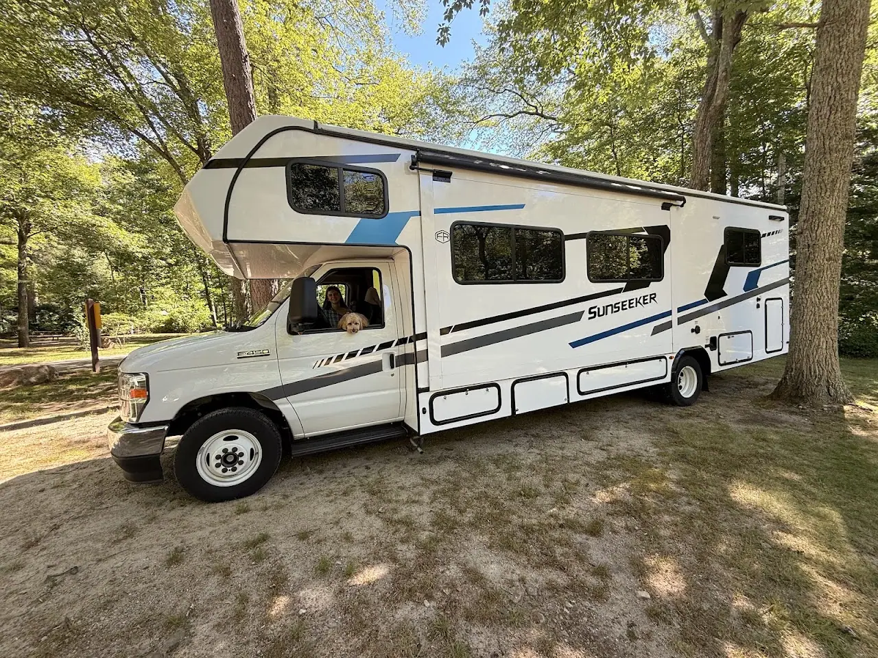 84 RV Rentals & Service, RV rental in Sussex
