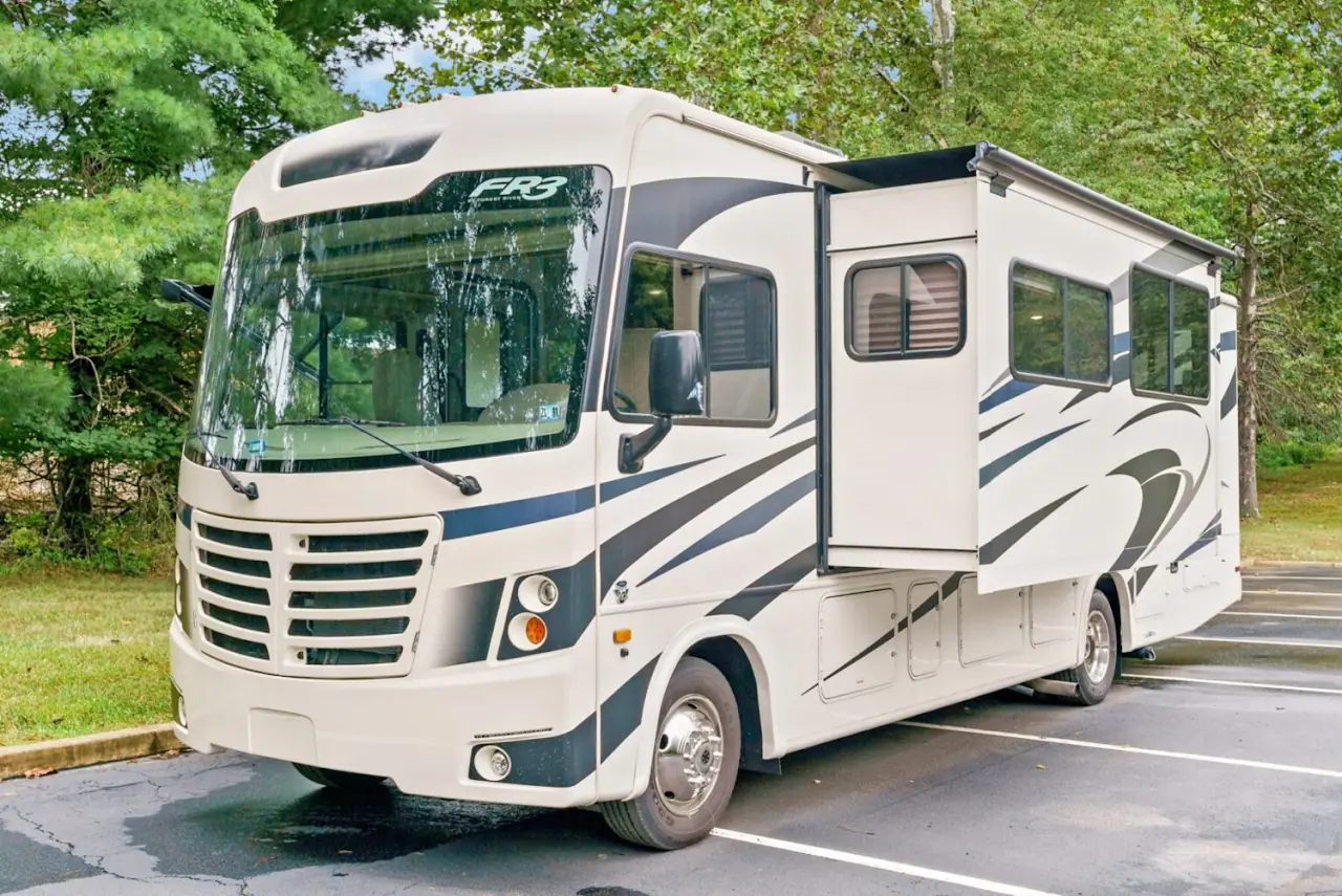 RV RENTS NOW, RV rental in Phoenixville