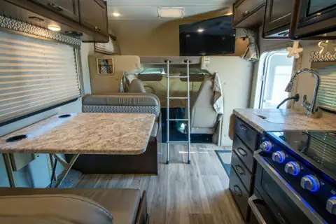 Born To Roam RV Rentals photo 3