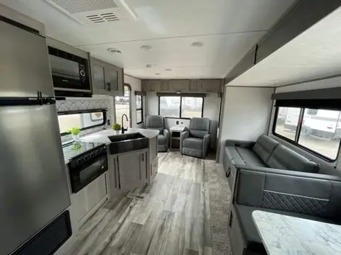Rhodes Camper Rental & Transport photo 3