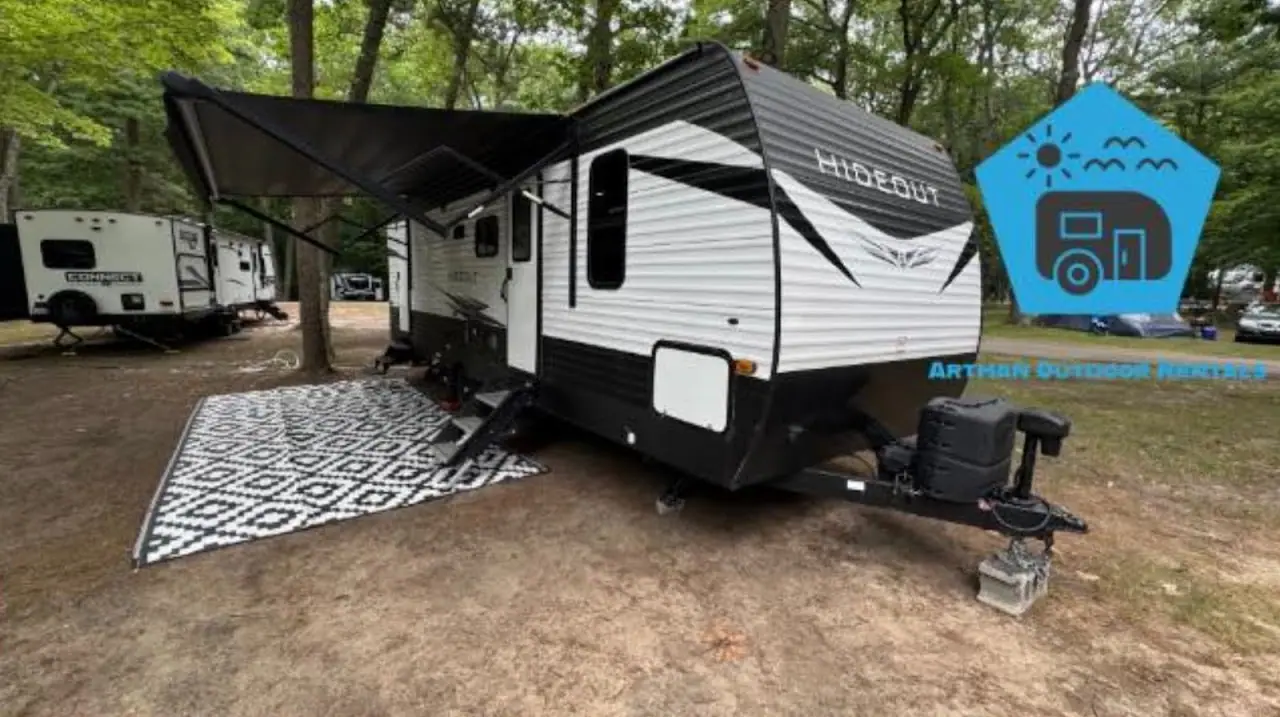 Artman Outdoor Rentals, RV rental in Muskegon