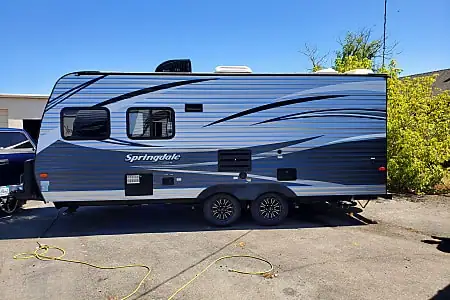 Tuckers RV Rentals in North Highlands, CA