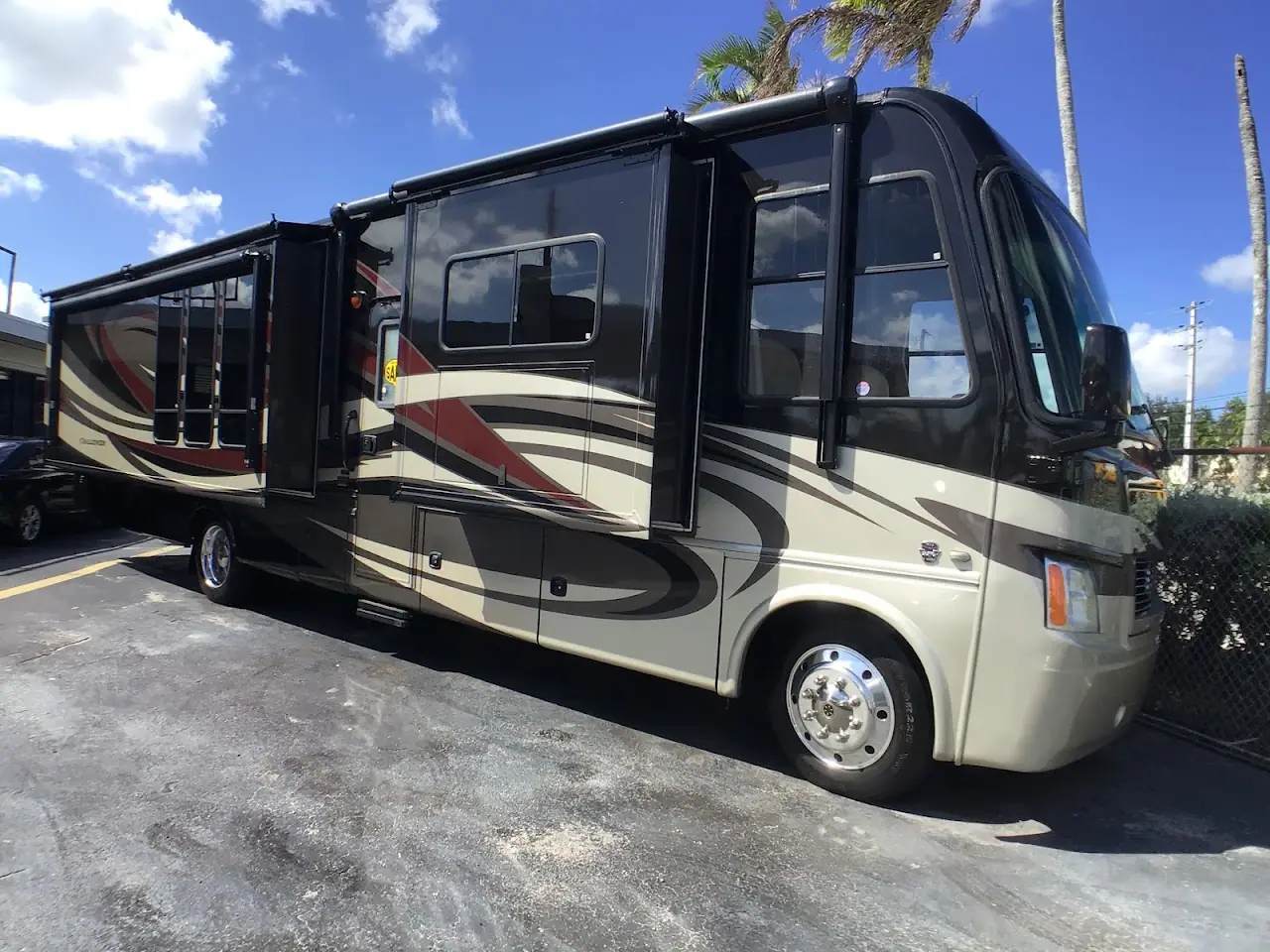 Fort Lauderdale RV Inc, RV rental in Davie